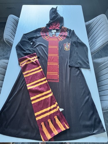 Harry potter gryffindor hooded - harry,