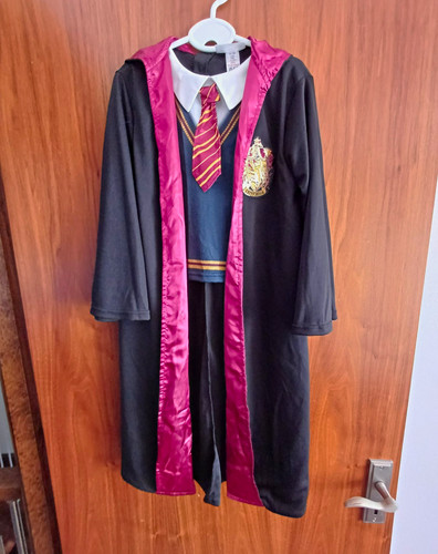 Harry potter gryffindor robe - harry,