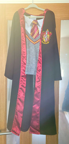 Harry potter gryffindor robe - potter,