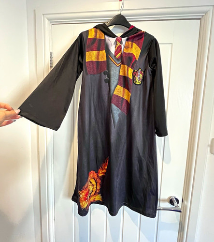 Harry potter gryffindor robe - harry,